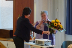 2013-Jubiläum-2-Dank an Erika Micale für 14 Jahre EG Leitung
